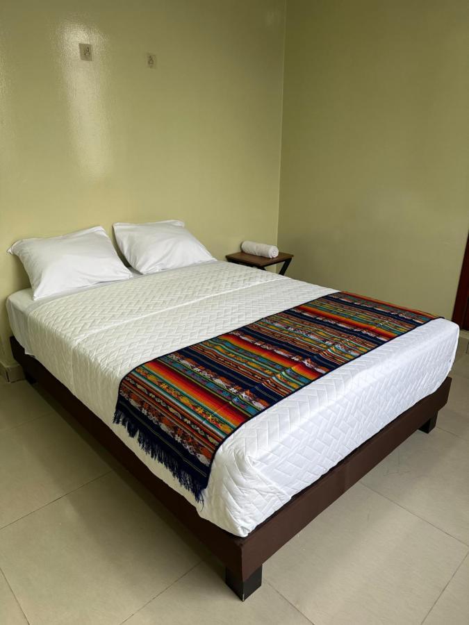 Hostal Marin Central 基多 外观 照片