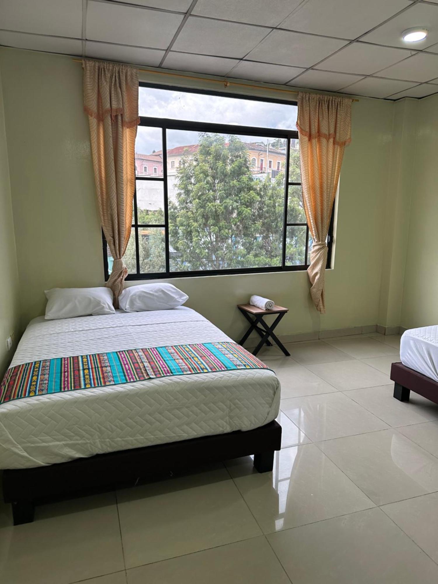Hostal Marin Central 基多 外观 照片